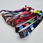 Brațări textile personalizate